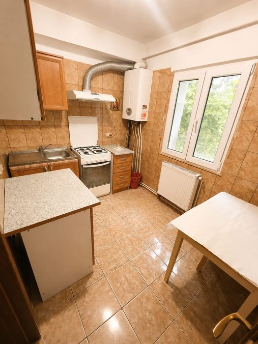 Apartament 3 camere decomandat, 76 mp, etaj 2, ideal familie, Poitiers-Frumoasa