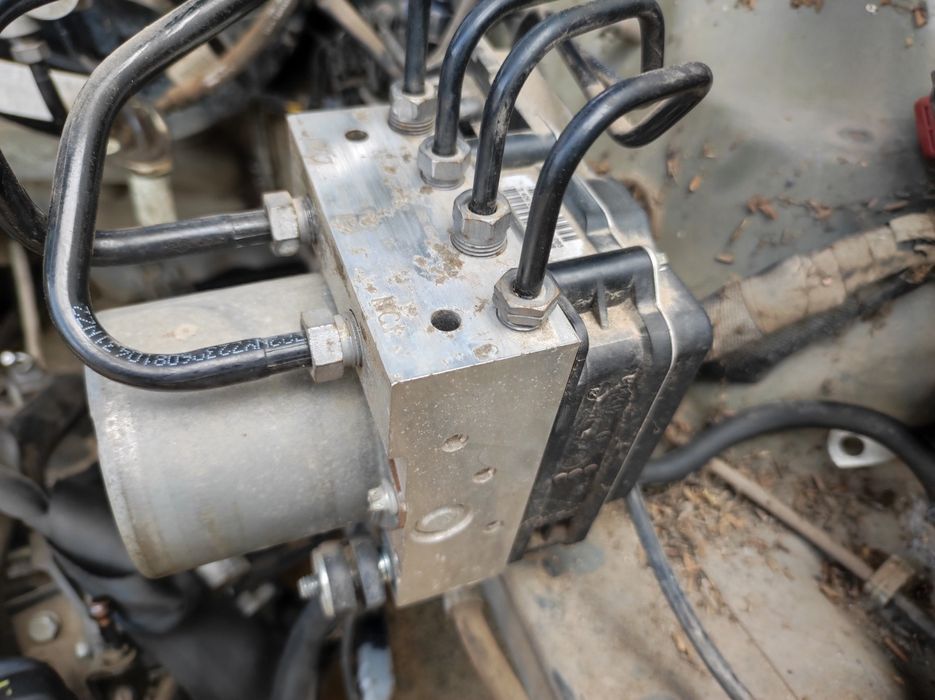 ABS модул Bosch за Пежо-407(фейслифт)