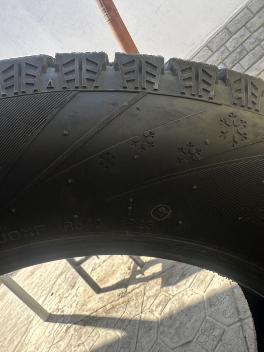 Продам шины Нанканг 17/ 235/ 65