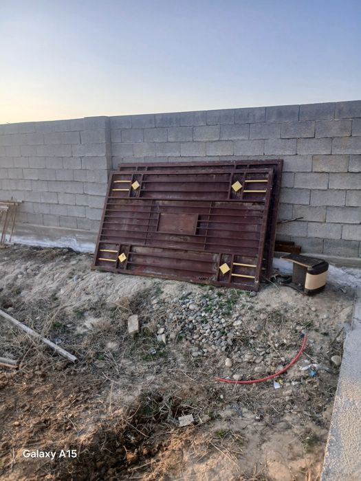 Ворота гаража   .