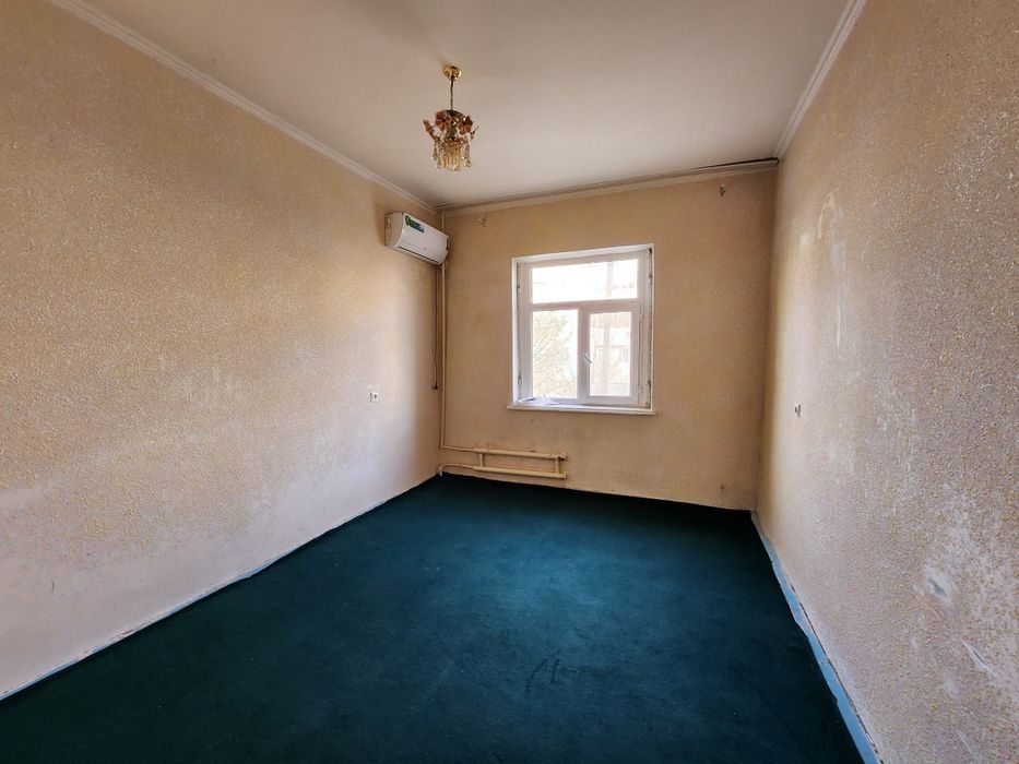 5-mik tomonda 2 xonali uy sotiladi