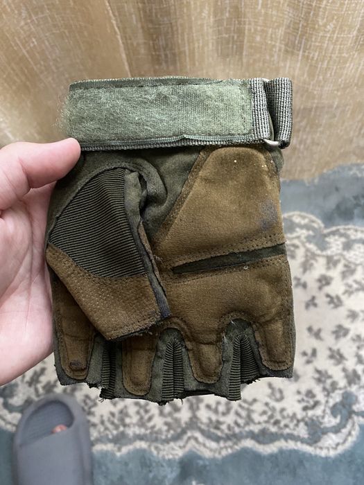 Продам перчатки