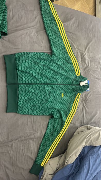 Продам двойку adidas оригинал