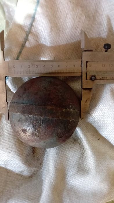 Стальной шар мелющий