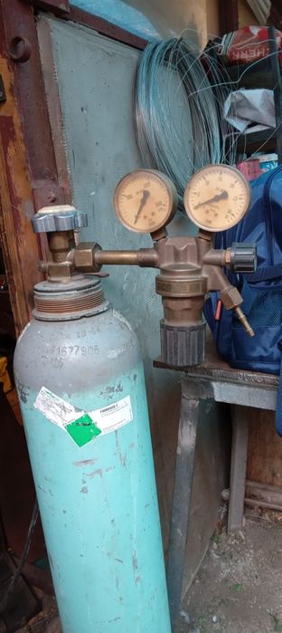 Vând aparat de sudura cu două functii