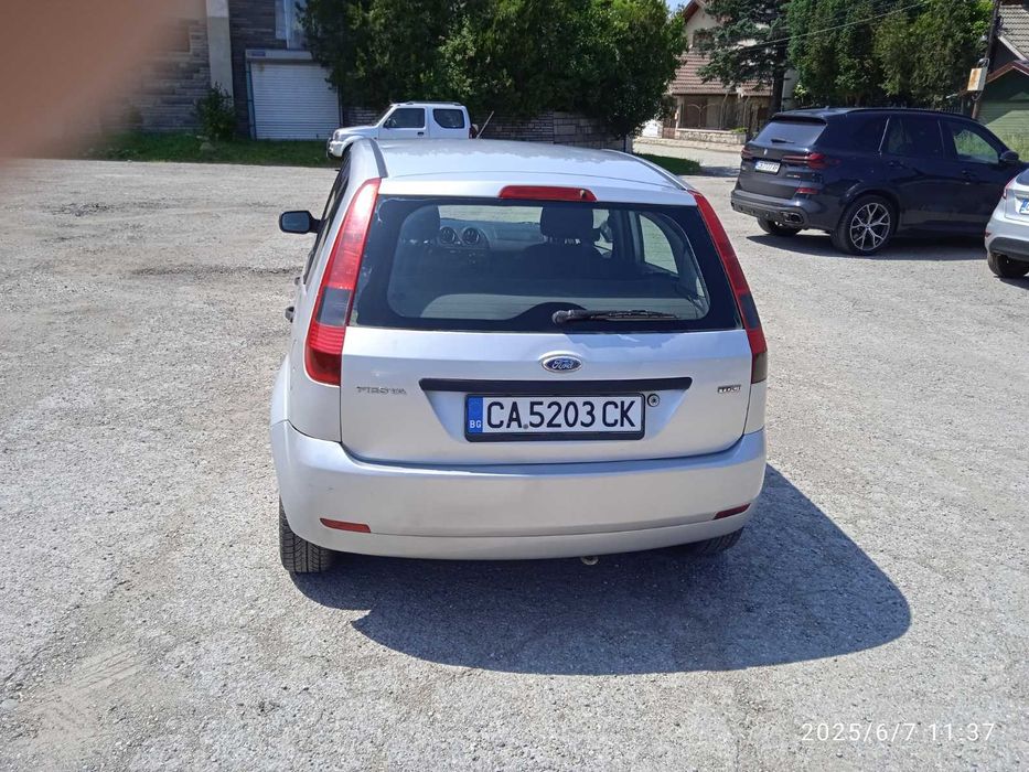 Форд Фиеста 1.4tdci 68кс. 2002г