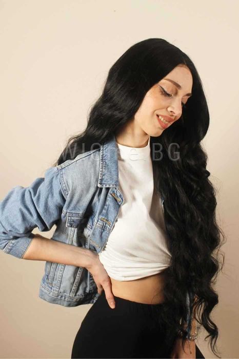 Дълга черна къдрава лейс фронт перука Одри