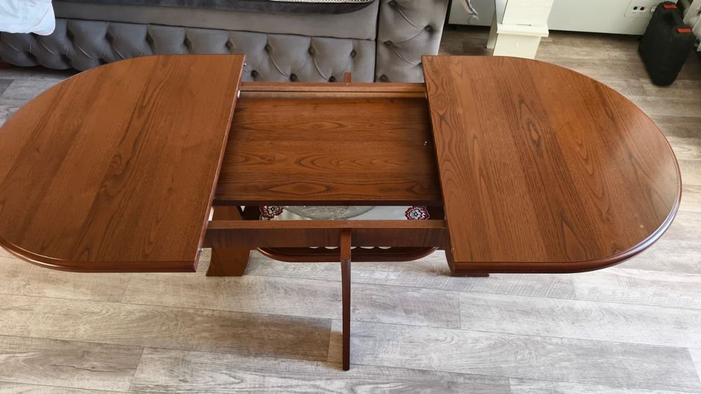 Продам стол в хорошем состоянии