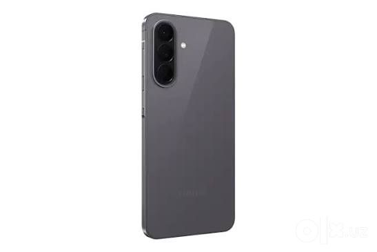 Новый Galaxy A57 5G 8/128 gb