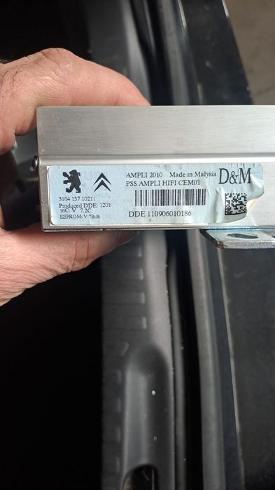 Amplificator Denon Citroen DS4