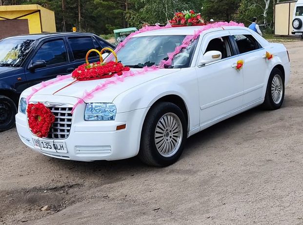 Лимузины Алмиаты chrysler300c