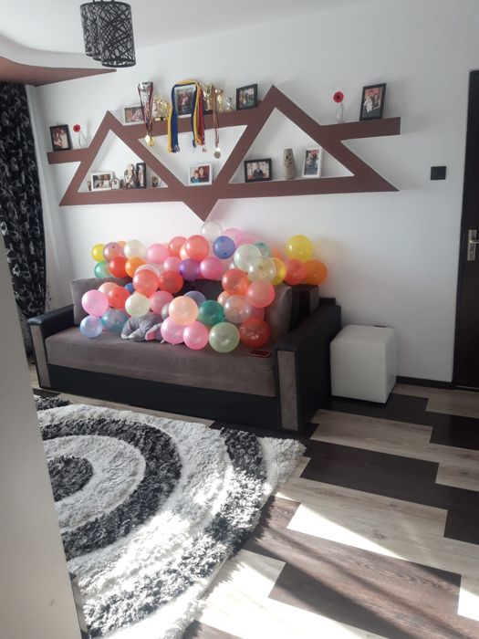 Vand apartament 2 camere