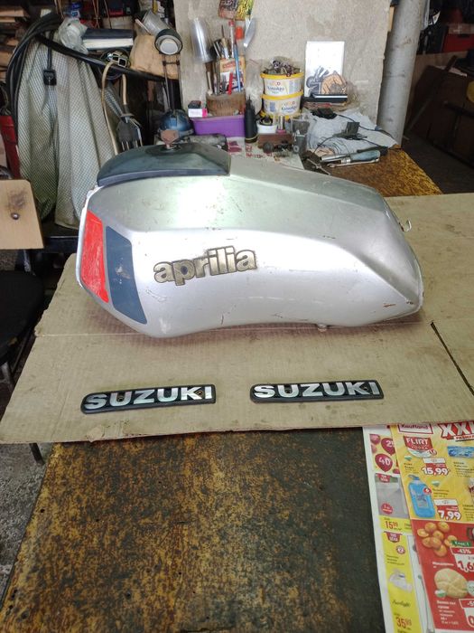 Резервоар априлия