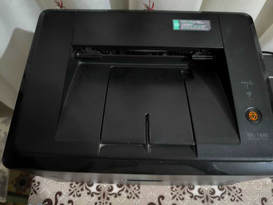 Продаётся лазерный принтер в отличном состоянии