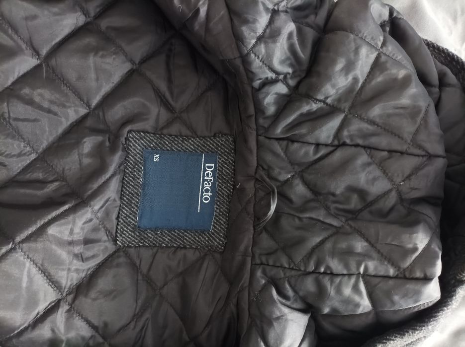 Продам пальто демисезонное подростковое