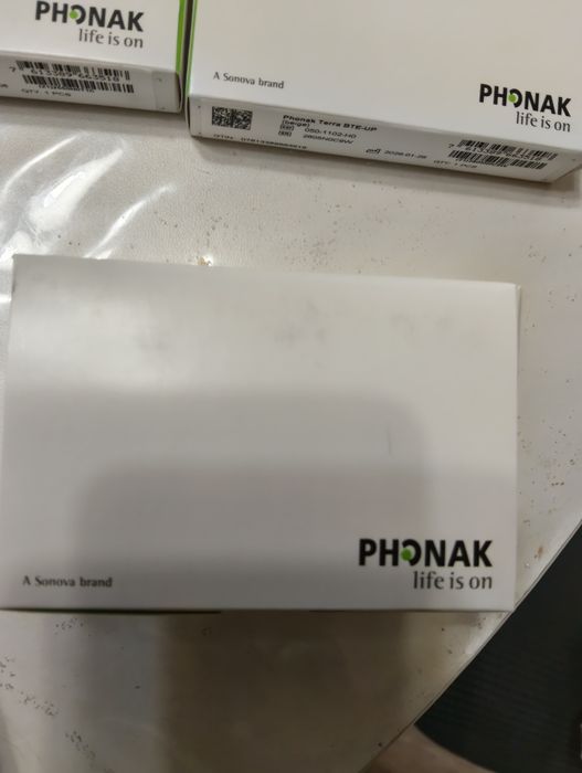 Слуховой аппарат Phonak Terra,+BTE
