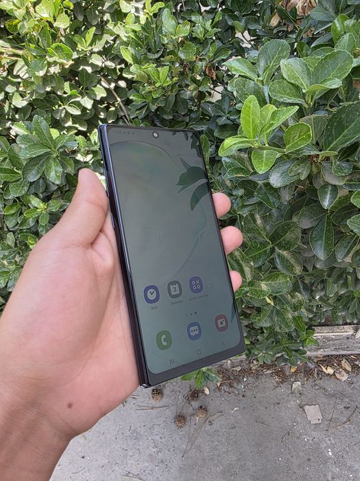 Samsung note 10+  dastavka bor