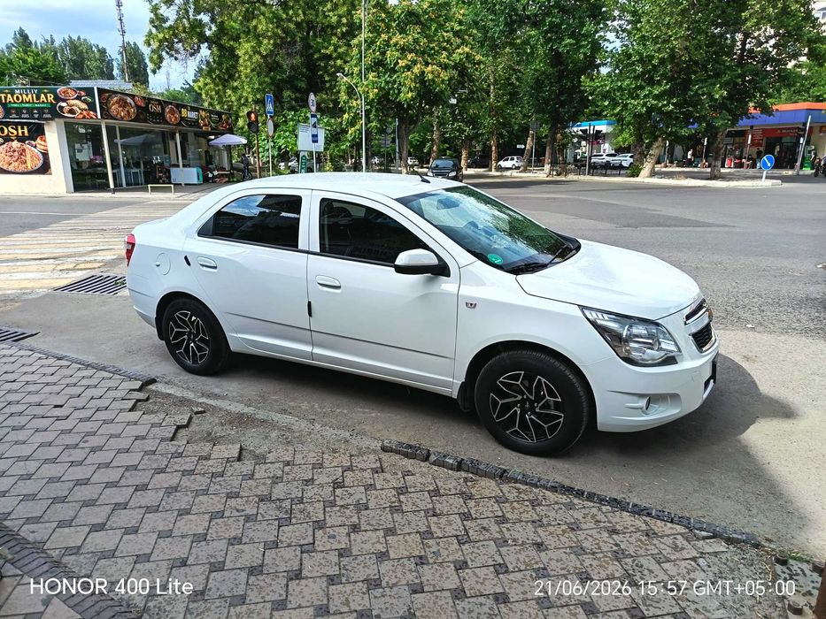 Продам литые диски с шинами комплект 4шт.