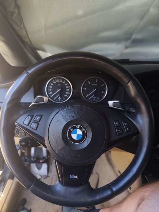 Volan BMW M Sport E60 E61 E63 LCI – Padele & Lane Assist (Sistem Vibrații)
