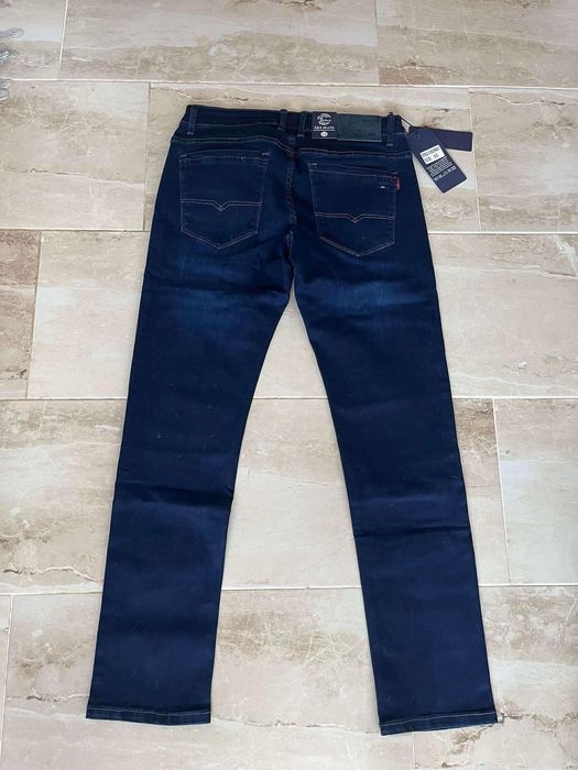 Нови дънки на ниски цени