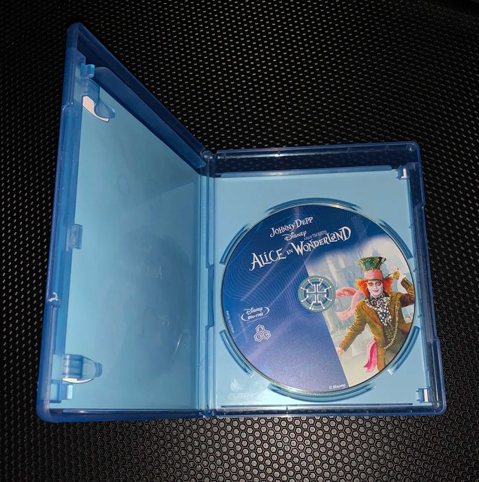 Film Alice in Tara Minunilor BluRay, Romana