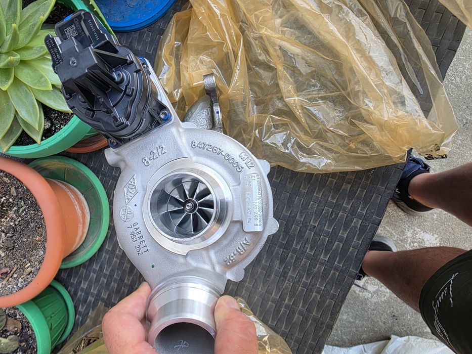 Turbina bmw 8 662 071  merge la motoru benzina  b48c b48x