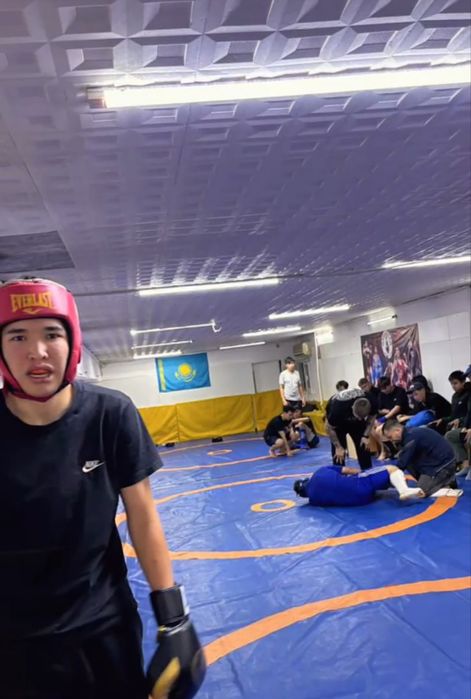KICKBOXING
Приглашаем детей в