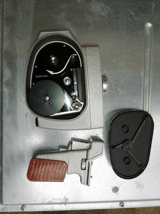 Видеокамера и фотоапарат КВАРЦ!!! Като нов!