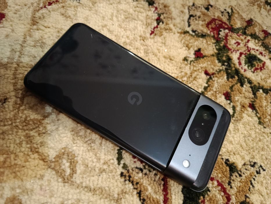 Google pixel 8 black