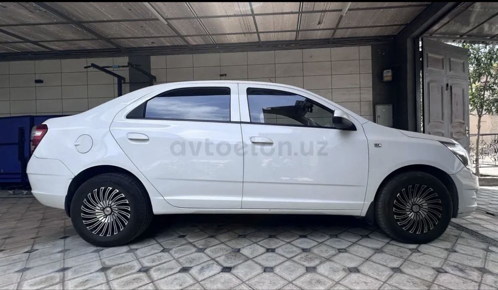 Chevrolet Cobalt 2022 AT Метан 4-поколение