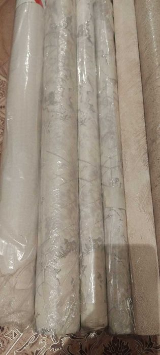 Продам остаток обои