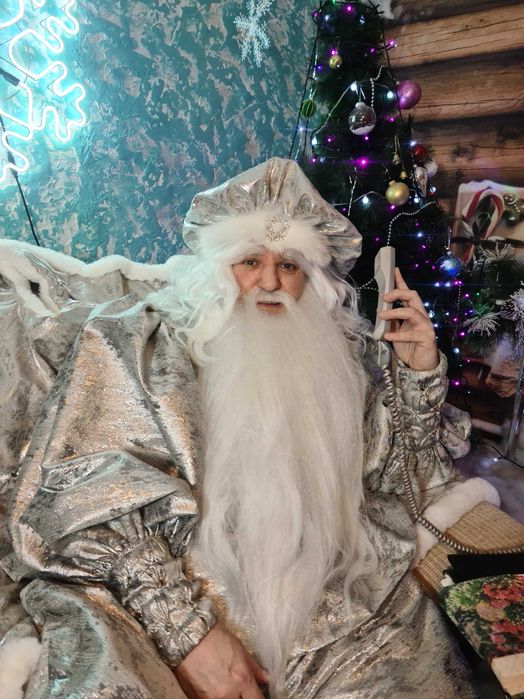 Ведущий в городе Алматы