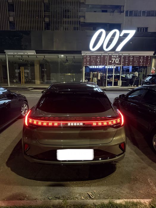 Zeekr 001 2024 — 5