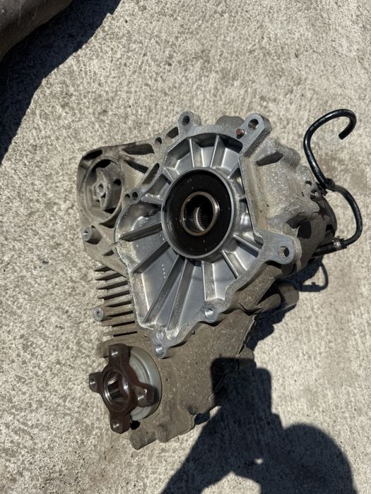 Раздатка BMW X3 E83