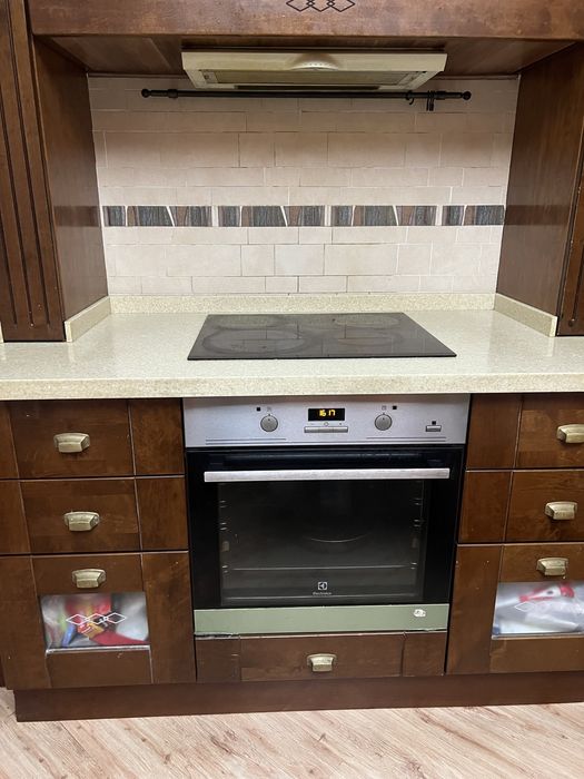 Продам кухонный гарнитур