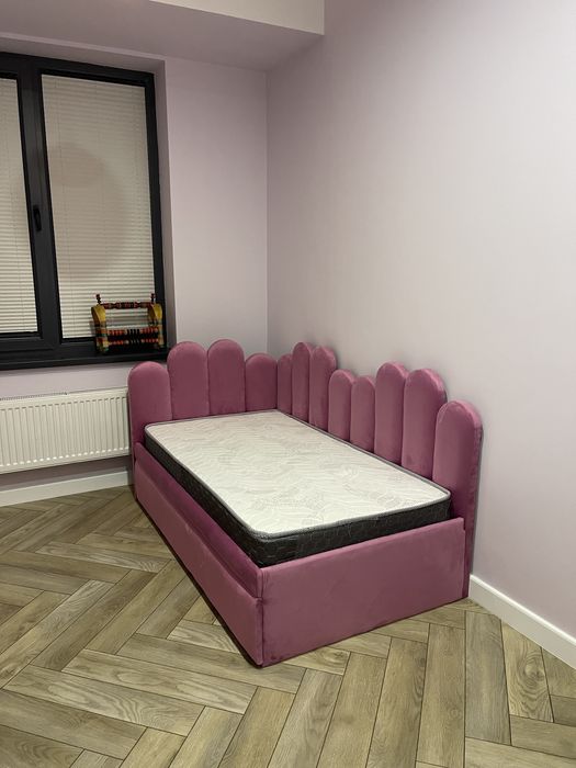 Детская мягкая кровать «Печеньки» с дополнительным спальным местом