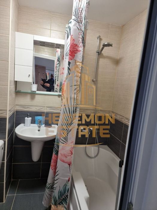 Продава се Двустаен апартамент в к.к. Св.Св. Константин и Елена - 65 кв.м за 1373 €/кв.м - Снимка #4