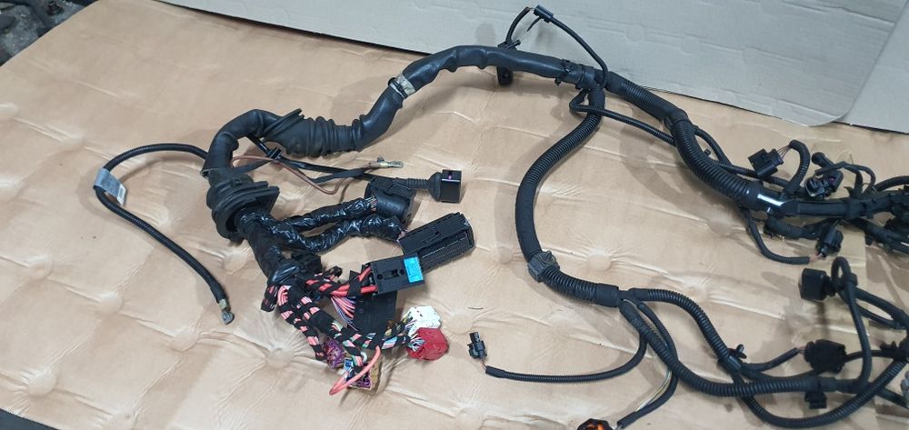 Instalatie electrica cablaj motor 2.0 tdi audi a4 b8 audi a5 audi q5