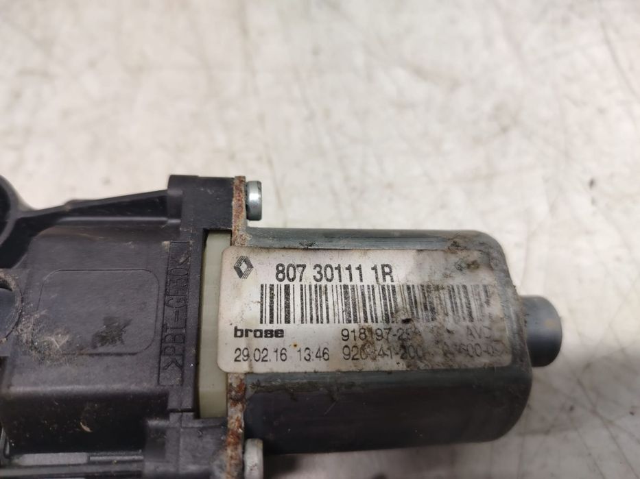 Motoras geam dreapta fata 807301111r Renault Megane 3 [2008 - 2014]