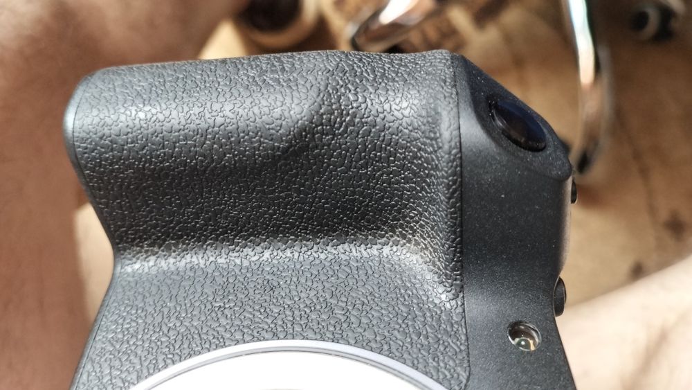 Canon RP mirrorless full frame