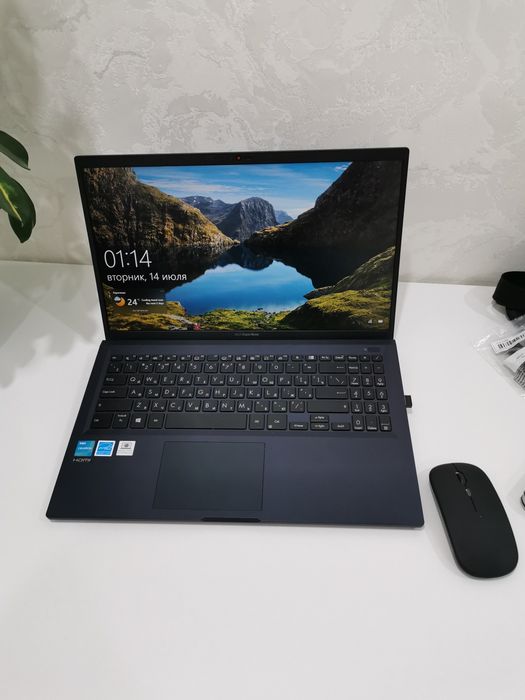 Ноутбук Asus Expert Book