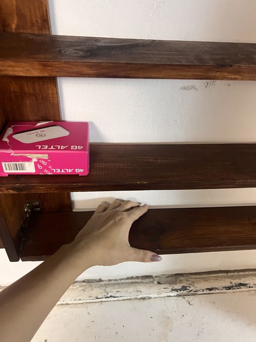 Полка для гель лаков