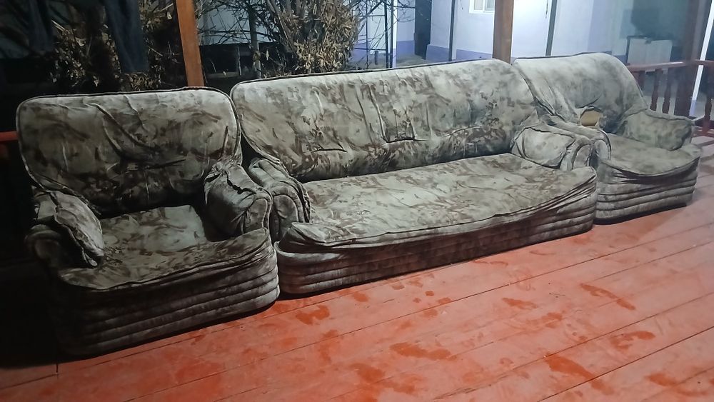 Диван сатылады!!! Жетісайда тұр!!!