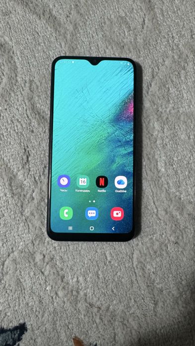 Продается Самсунг А20