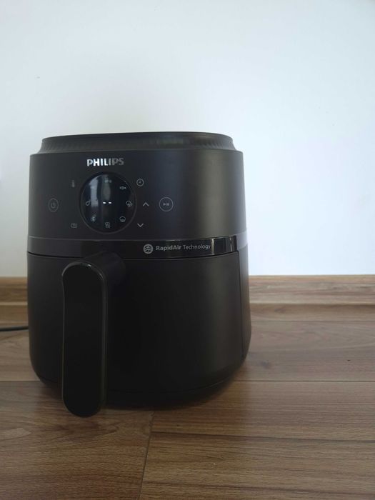 [REDUCERE-47%][GARANTIE 1 AN]Friteuza fara ulei aer cald Air Fryer Philips Seria 2000 NA229/00 4.2L 1500W Tehnologie RapidAir Ecran Digital 9 Programe