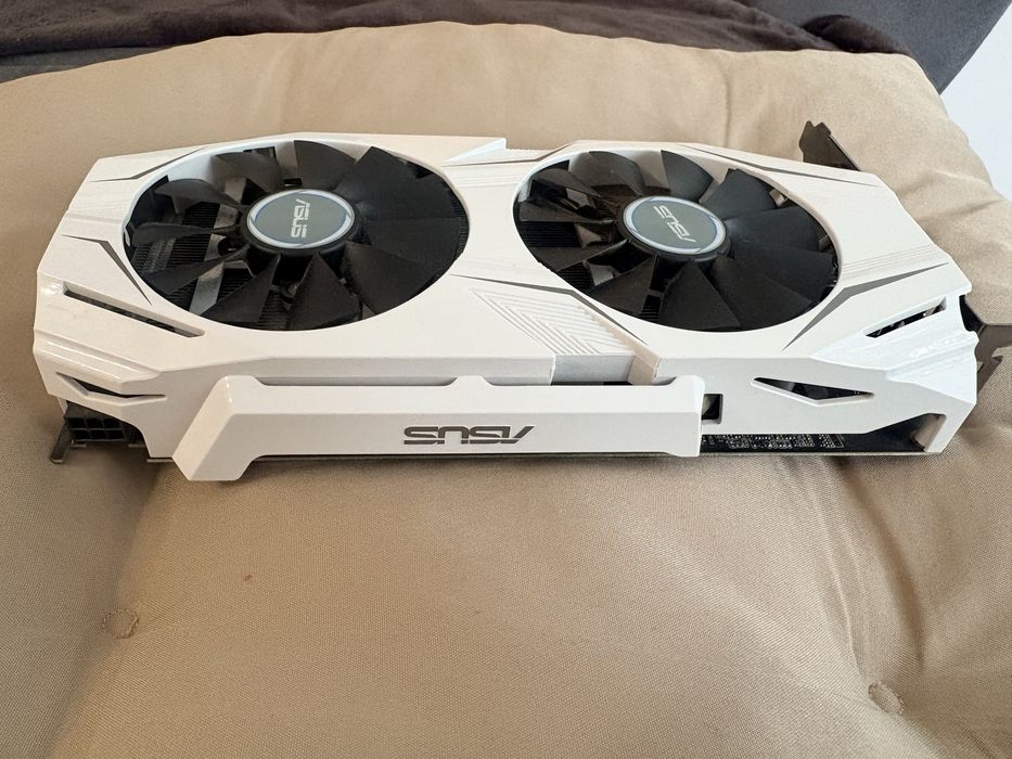 Placa video 1060 3gb