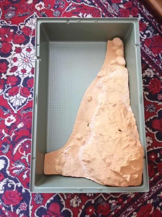 Аквариум для черепашки б/у за 45000 тенге