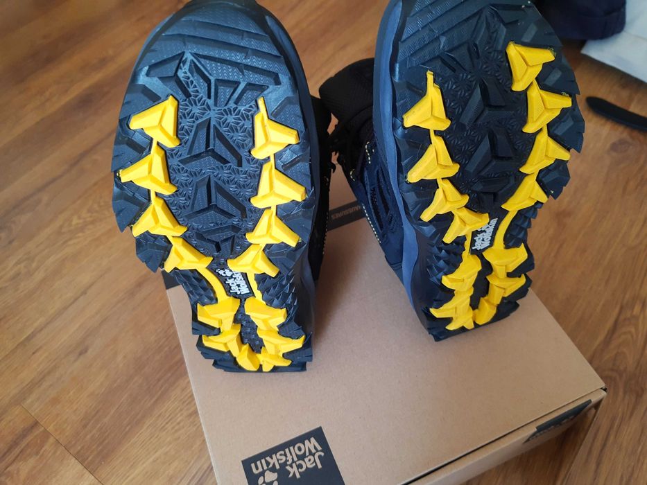 Jack Wolfskin обувки подходящи за дъжд