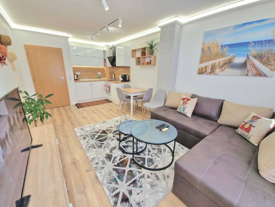 Дава се под наем Двустаен апартамент в Варна, Левски - 50 кв.м за 550 € - Снимка #1