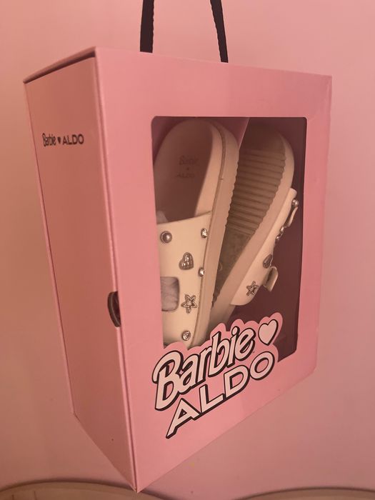 Дамски чехли Barbie Aldo 38